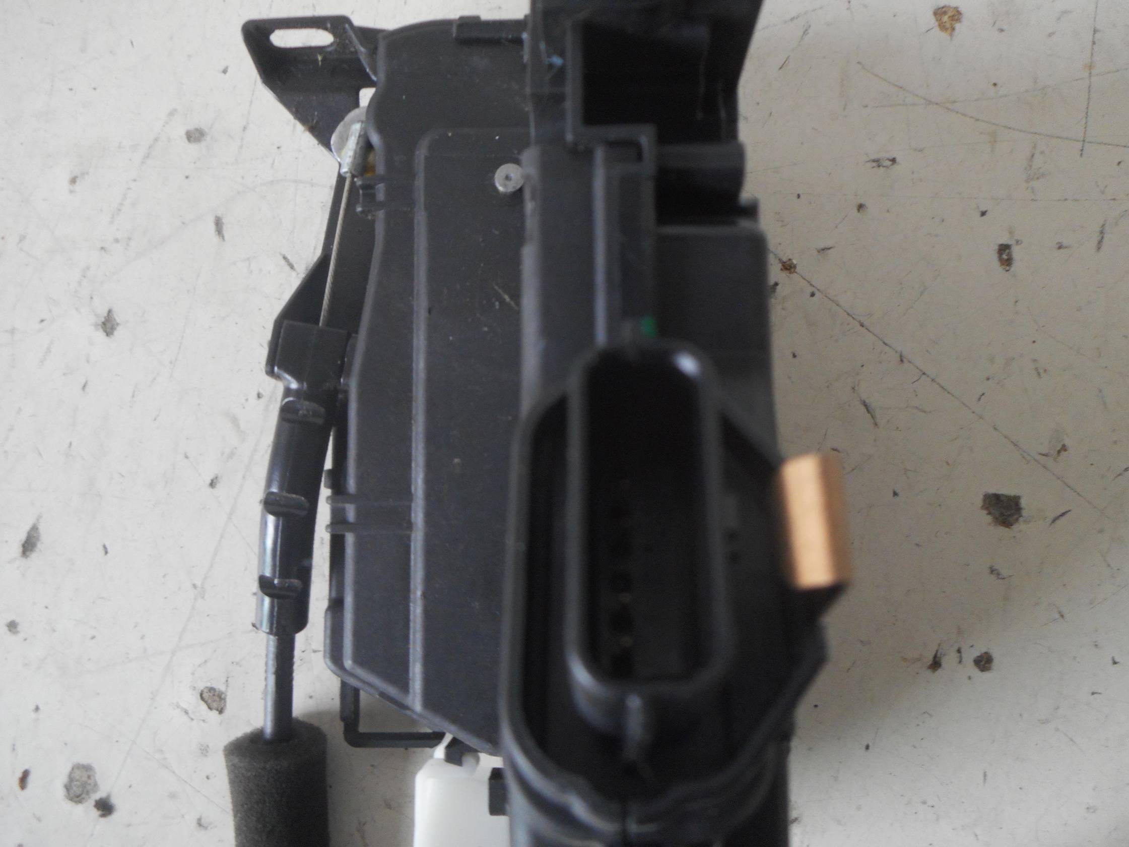 Serratura porta ant. sx.